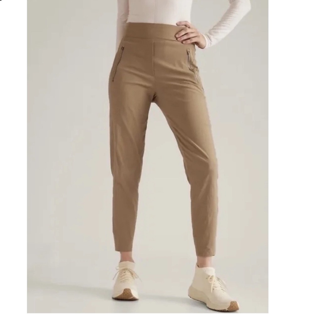 Athleta Trekkie North Jogger womens 12 Tall Tapered Tan Brown Gorpcore Commuter